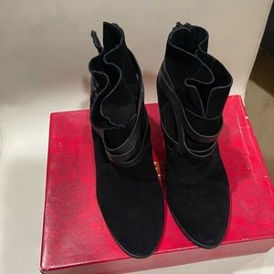 CARLOS SANTANA Ankle Boots 🖤